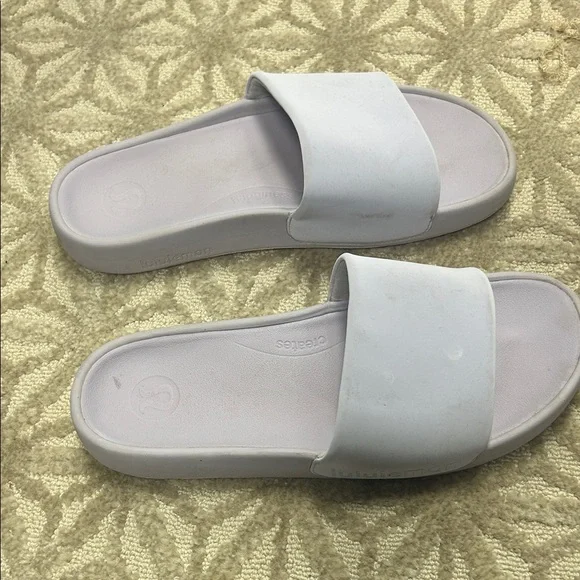 lululemon athletica purple Slide Sandals - Picture 2 of 5
